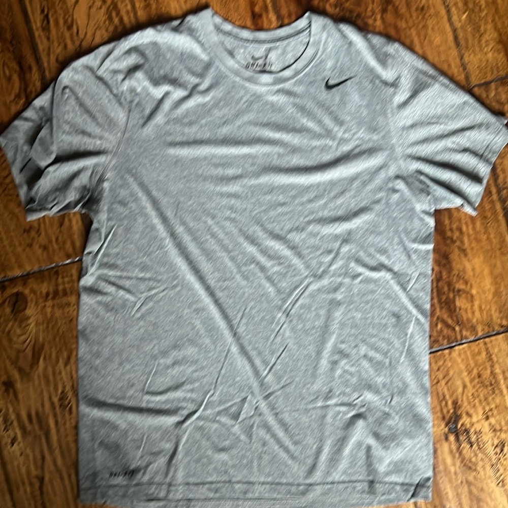 Men’s Nike dri-fit athletic shirt